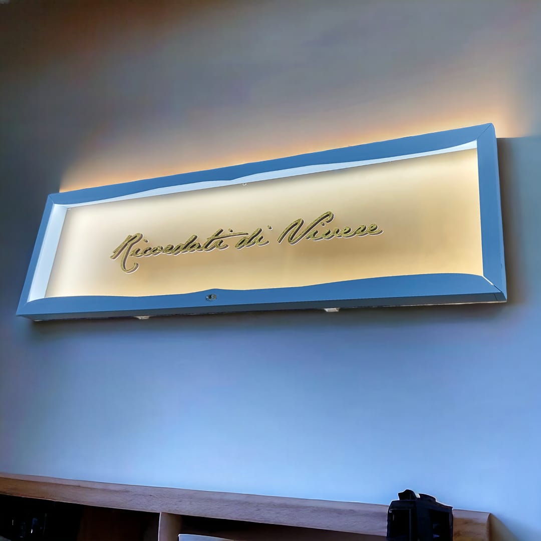 Arredo da parete "Ricordati di Vivere"