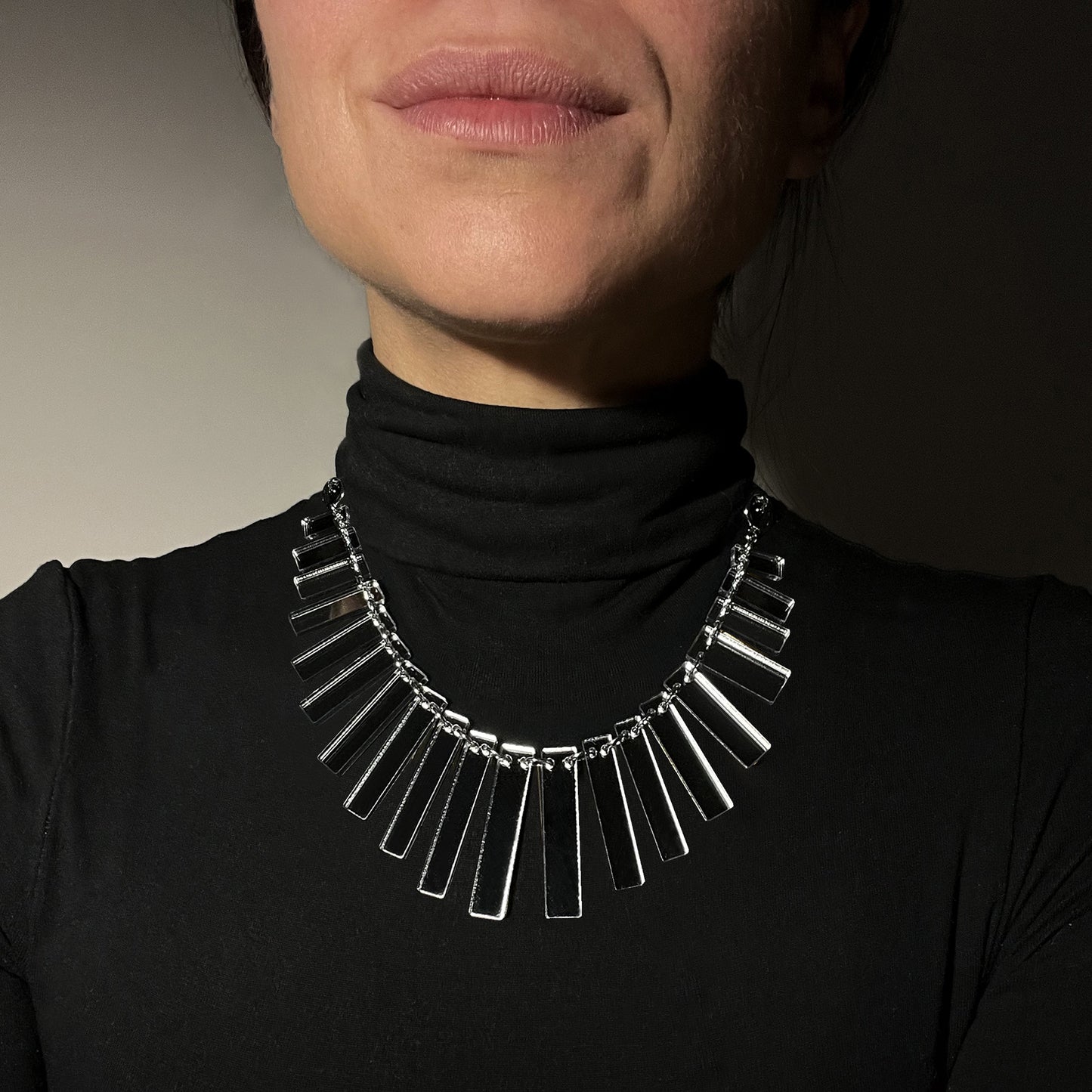 Zavaj Necklace 02