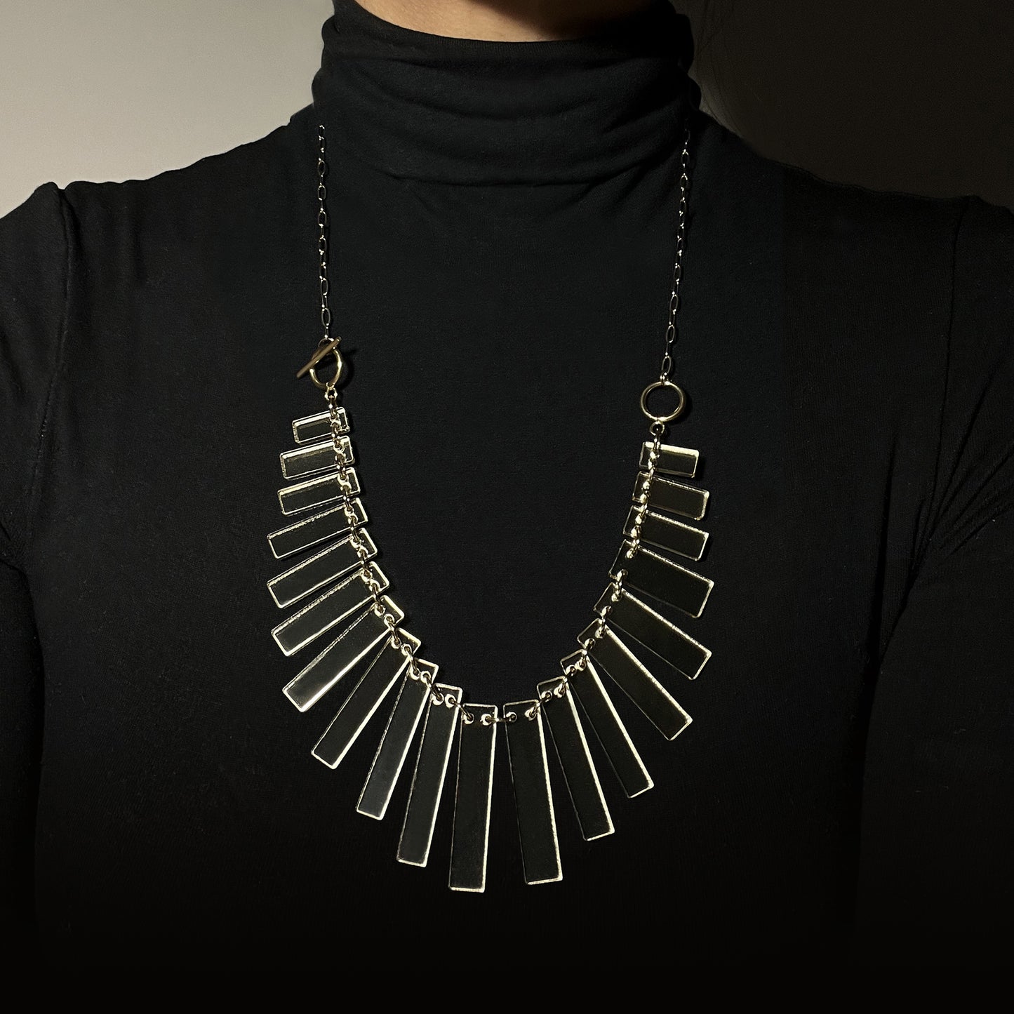 Zavaj Necklace 02