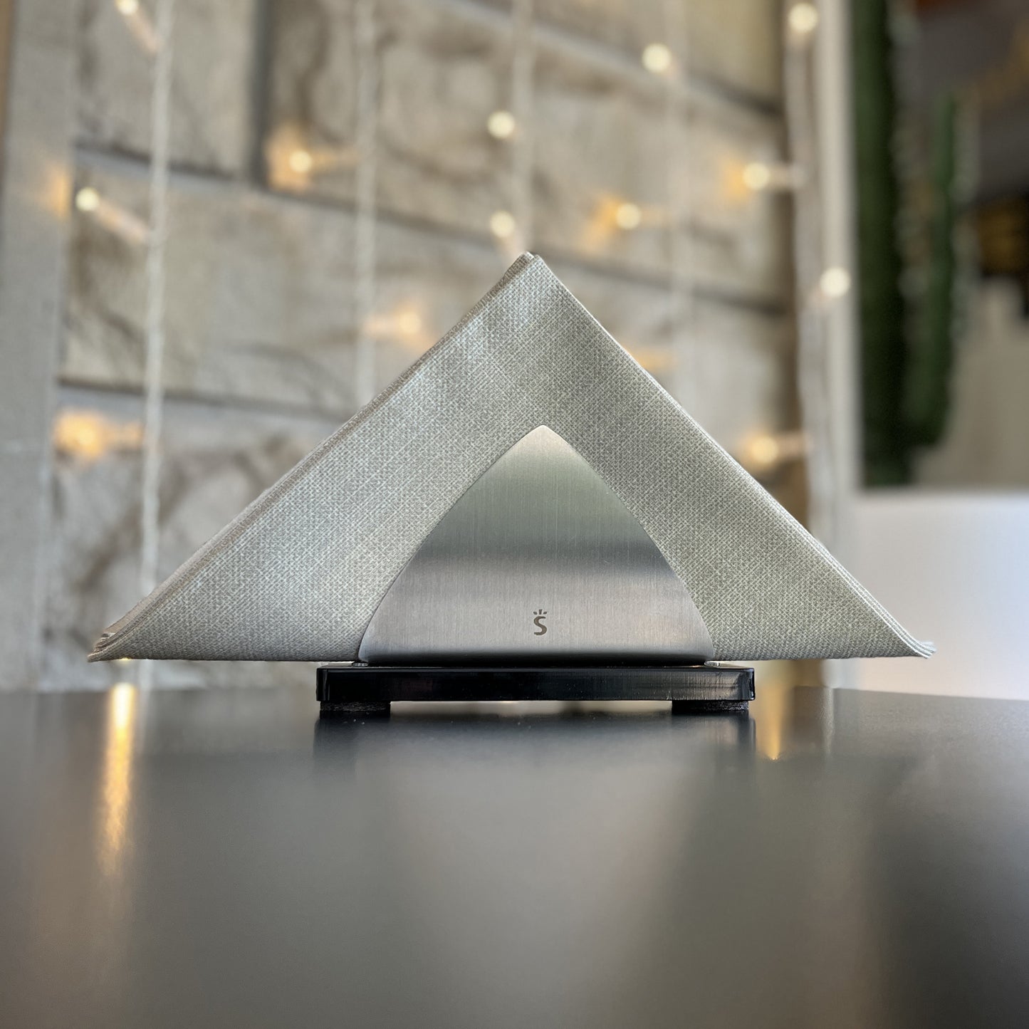 Pyxis Domino Napkin Holder