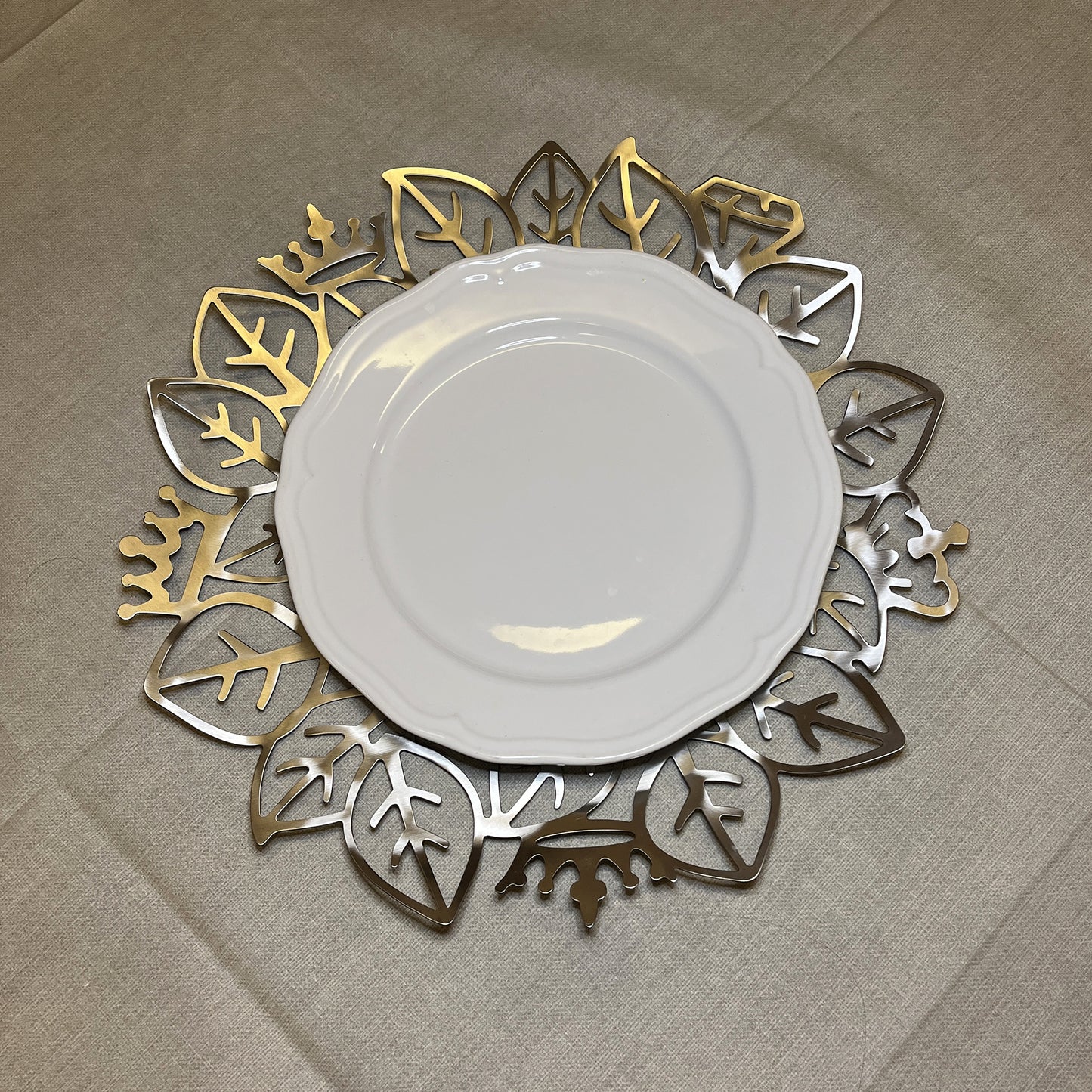 Starmates Fylla Royal Centerpiece