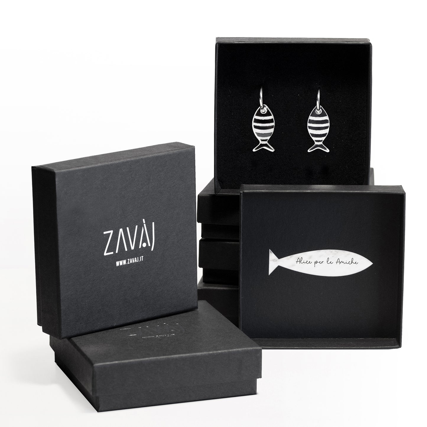 Zavaj Necklace 02