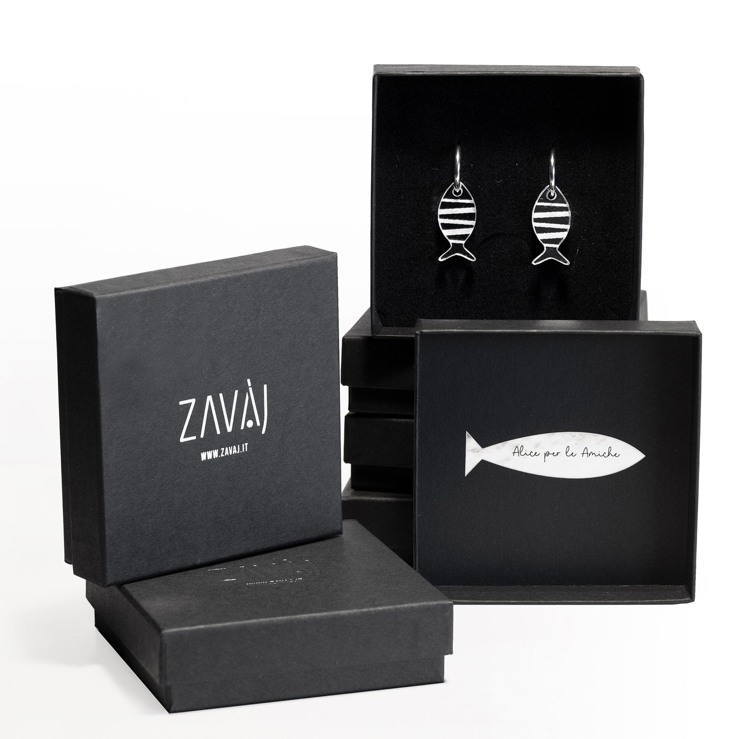 Zavaj Necklace 02